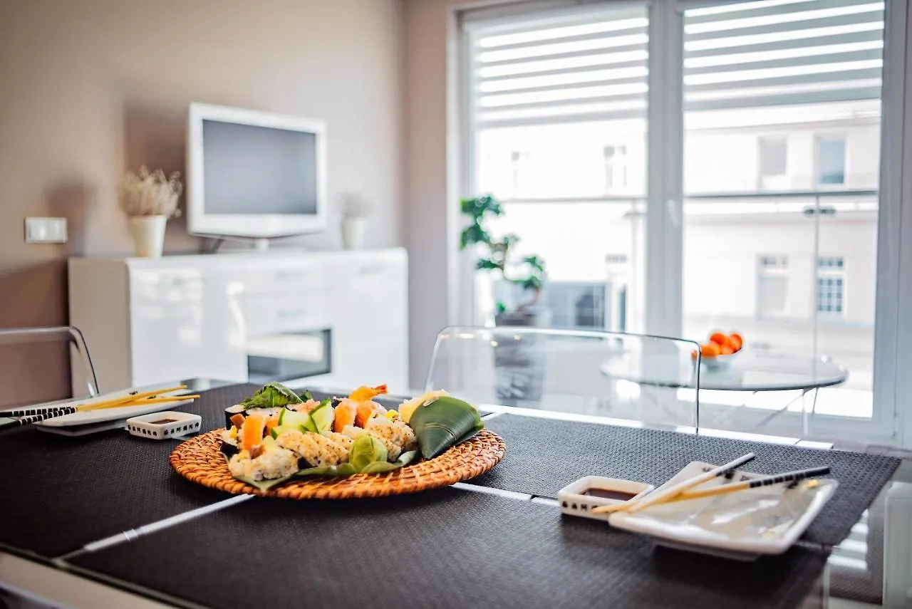 Apartamenty Homely Place Centrum - Stary Rynek - Parking Познань Апартаменты