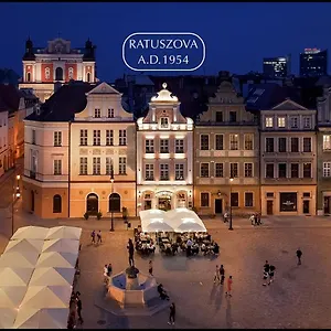 Lejlighed Ratuszova Stary Rynek Old Market Sq Premium & Restaurant Ad 1954